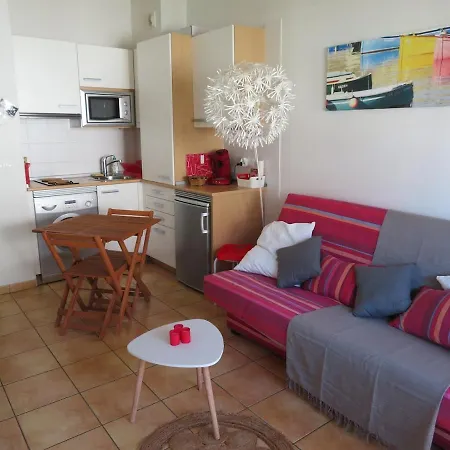 Izar Coeur De - Parking - Classe 2 Etoiles Διαμέρισμα Hendaye