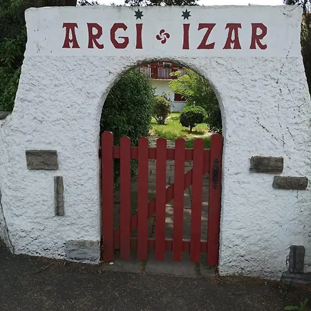 Izar Coeur De - Parking - Classe 2 Etoiles Διαμέρισμα Hendaye